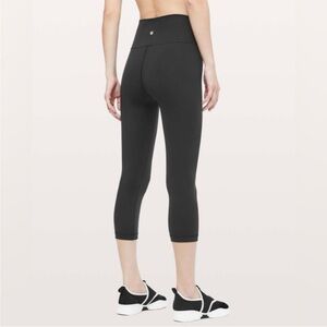 Lululemon Wunder Under Crop (Hi-Rise) *Full-On Luxtreme 21" Black